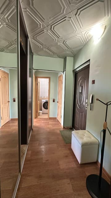 2 комн., 46 м², КПД, Центр - район пл. Орджоникидзе 9