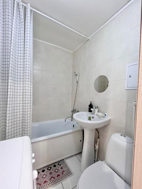 1 комн., 30 м², Блочный, Авиапорт 3