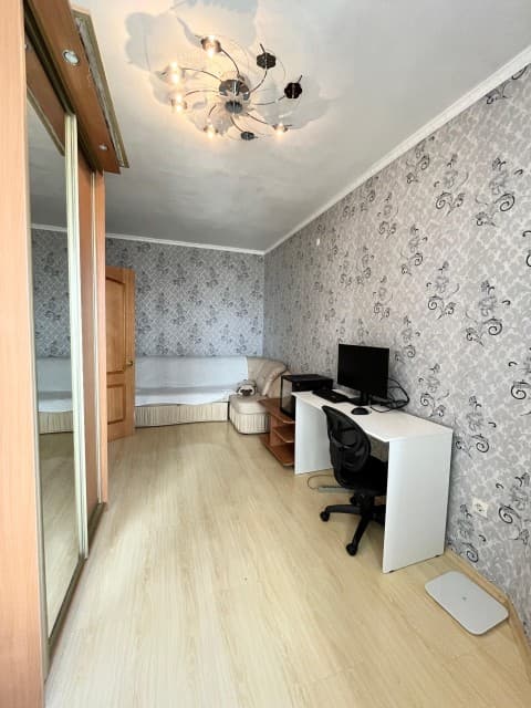 3 комн., Инд. планировка, Старый город 5