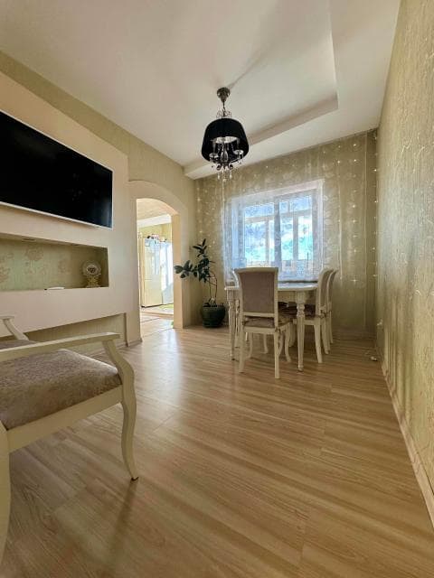 4 комн., 84 м², 112 серия, 202 мкрн. 8