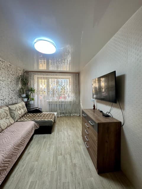 2 комн., 44 м², Блочный, Авиапорт 3