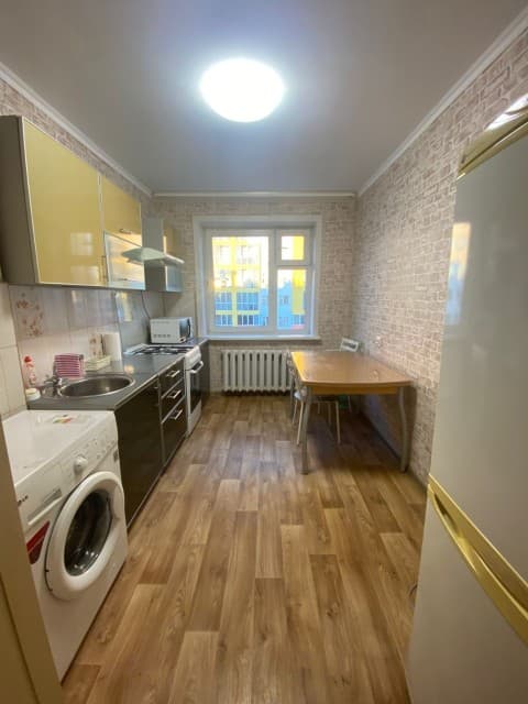 1 комн., 35 м², КПД, Крытый рынок