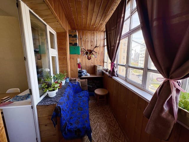 3 комн., 71 м², Блочный, Сайсары 8