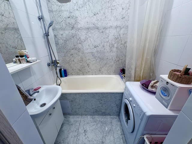 3 комн., 71 м², Блочный, Сайсары 9