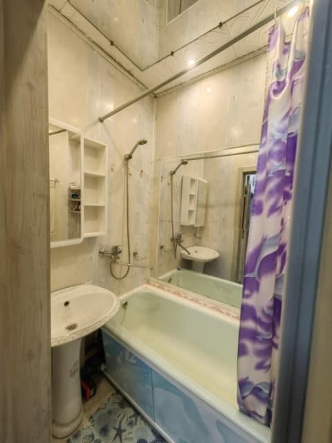 3 комн., 63 м², Блочный 3