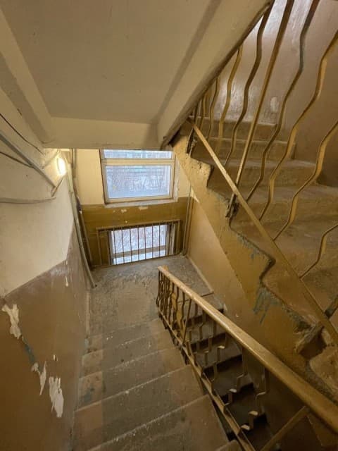 1 комн., 30 м², Блочный, ТЦ "Олонхо" 5