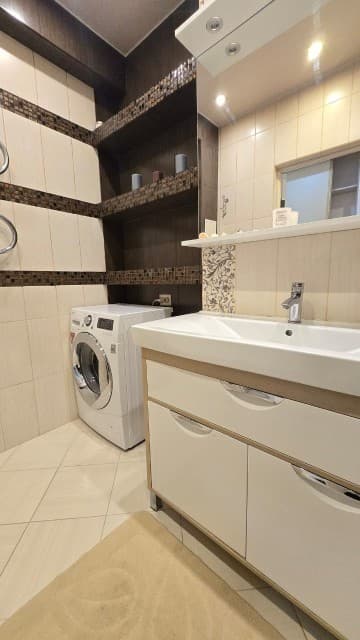 3 комн., 94 м², Блочный, Апельсин 14