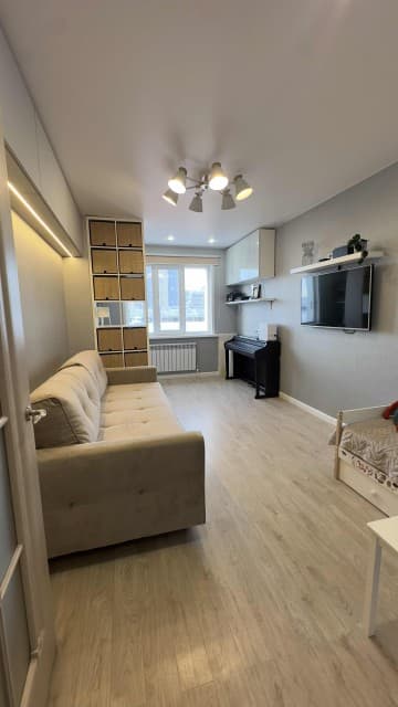 1 комн., 37 м², Блочный, Кинотеатр Лена