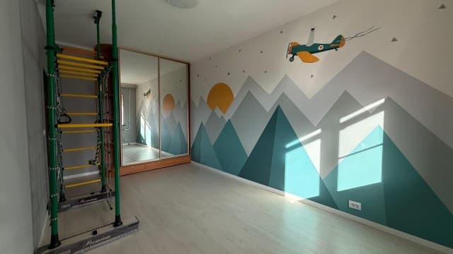 3 комн., 93 м², Инд. планировка, Сахацирк 10