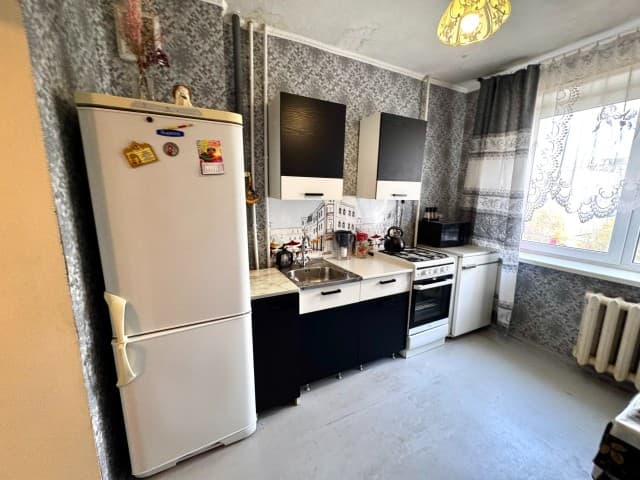 2 комн., 47 м², КПД, Крытый рынок 2