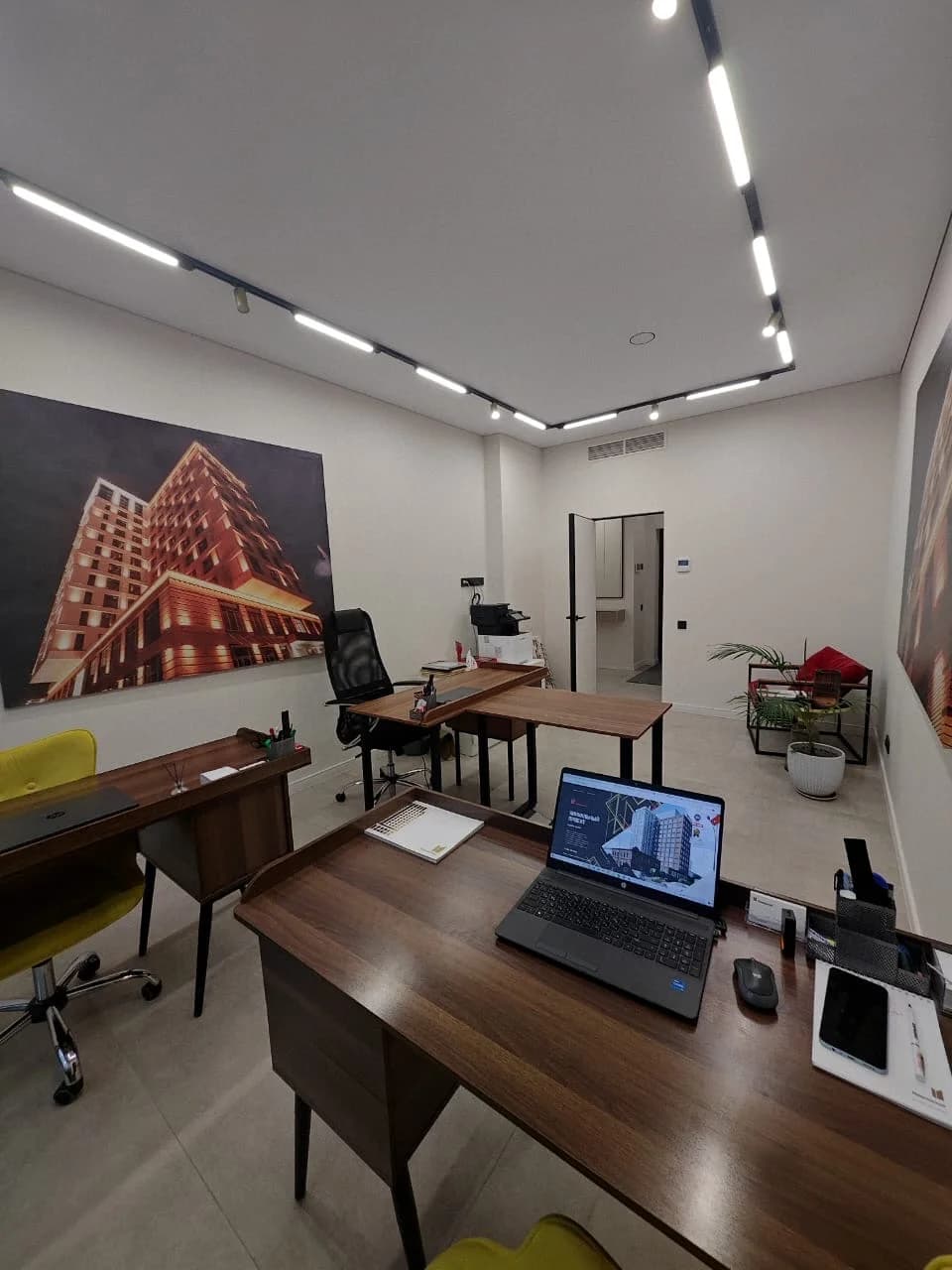 3 комн., 75.5 м²